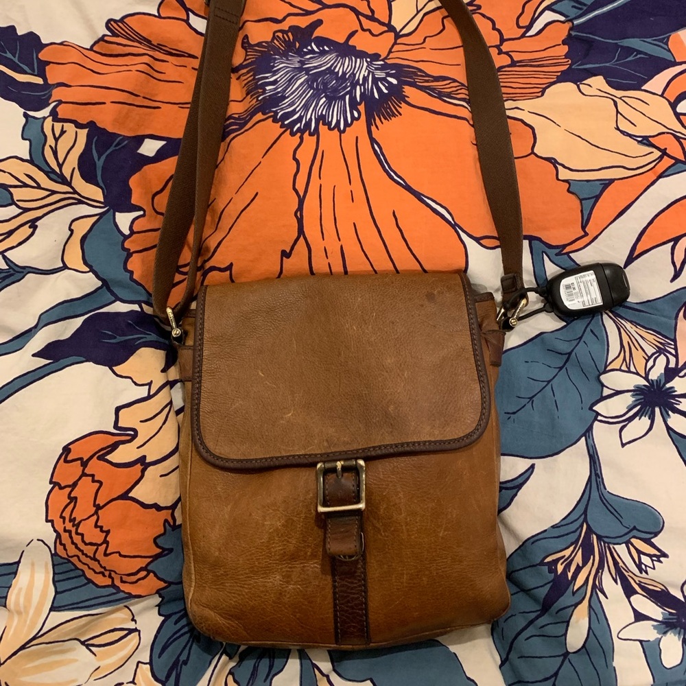 Fossil crossbody bag